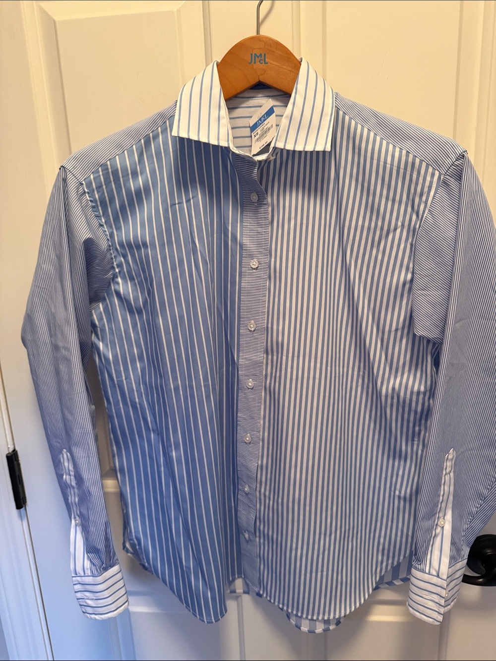 J McLaughlin Reggie blouse Light Blue with White Stripe XS